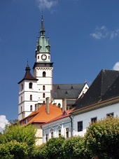 Kirche St. Katharina und Schloss Kremnica