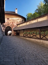 Tor zum Innenhof der Orava-Burg, Slowakei