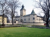 Schloss Thurzo in Bytca im Frühling