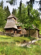Σπάνιες ξύλινη εκκλησία σε Zuberec, Σλοβακία