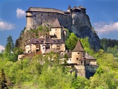 Lado sur del famoso Castillo de Orava, Eslovaquia