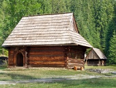 Rare case popolari in legno a Zuberec