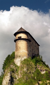 Orava城, スロバキアのロマネスク様式の要塞