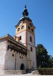 Toren van stadskasteel in Banska Bystrica