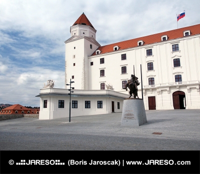 Główny dziedziniec zamku w Bratysławie, Słowacja