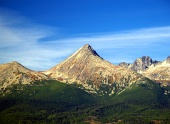 Пик горы Кривань в Высоких Татрах летом в Словакии