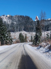 Vinterväg till Höga Tatra från Strba